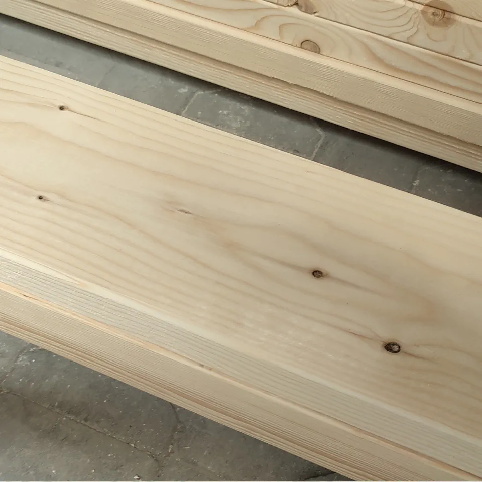 Drewno konstrukcyjne świerk skandynawski 45x195mm C24 lite